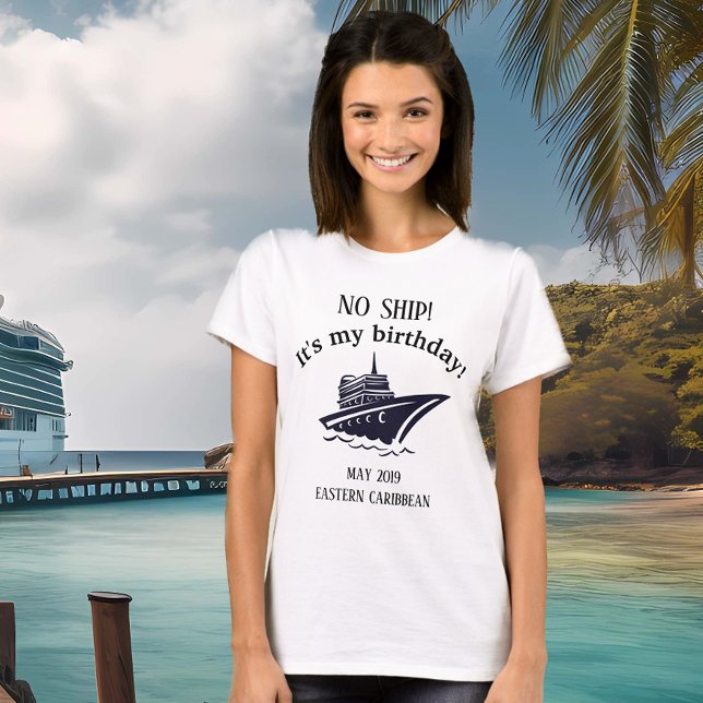Camiseta Celebração de Aniversário Sem Férias de Viagem de  (Criador carregado)