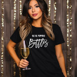 Camiseta Celebração de Partido Bridal Personalizada<br><div class="desc">Trendy e design de festa de noiva divertida. Personalize as costas com o texto de sua escolha.</div>