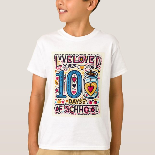 Camiseta Celebração do 100º Dia - Marco da Escola Divertida (Frente)