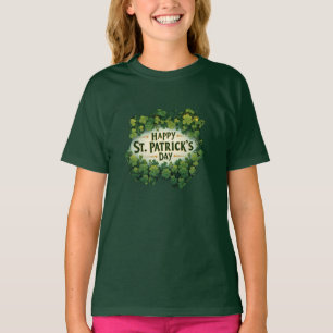 Camiseta Celebração do Trevo Irlandês em Design