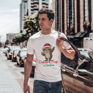 Camiseta Celebrar a magia de Sloth de Natal