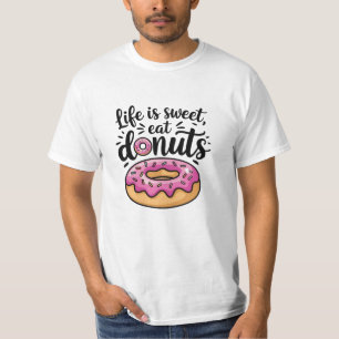 Camiseta Celebrar Desserts com Arte Rosquinha