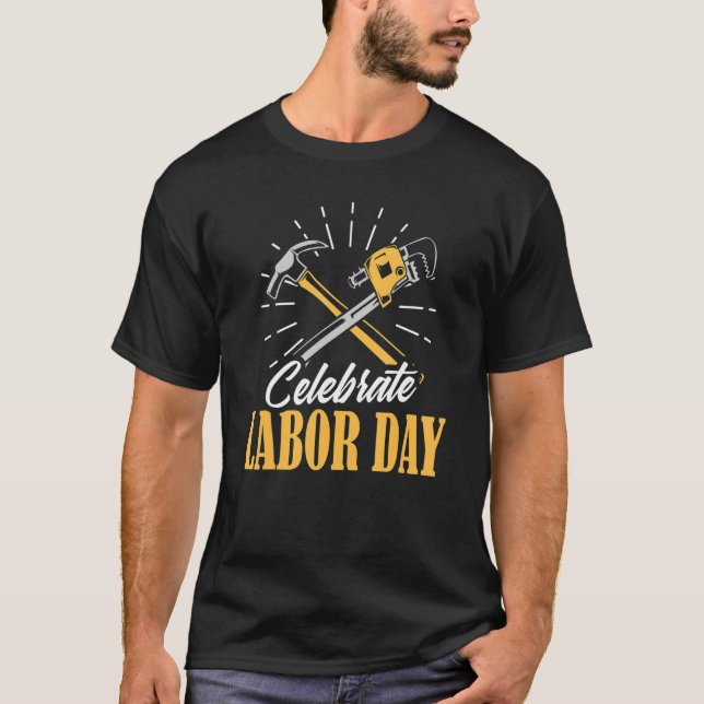 Camiseta Celebrar Dia do Trabalho para as Mulheres do Dia d (Frente)