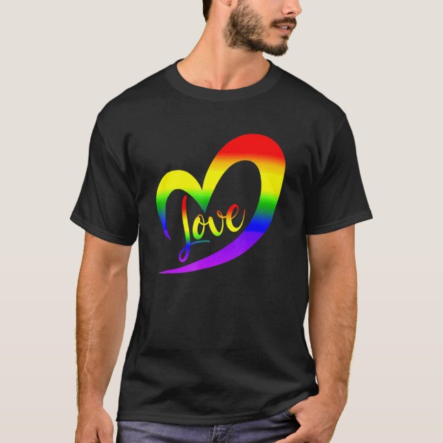 Camiseta Celebrar Orgulho Com Amor Orgulho Lgbt Arco-Íris M (Frente)