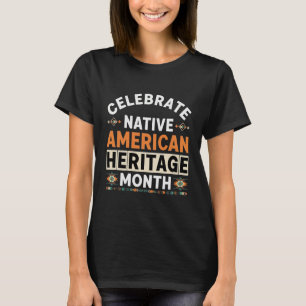 Camiseta Celebre o Mês da Herança Nativa Americana Geométri