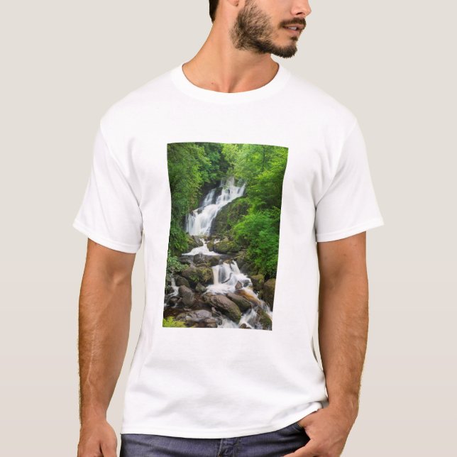 Camiseta Cena de cascata de Torc, Irlanda (Frente)