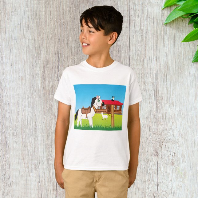 Camiseta Cena de Fazenda de Cartoon com Gato de Cavalo e Ca (Criador carregado)