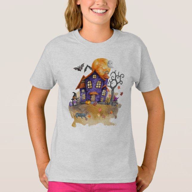Camiseta Cena de Gnomo Halloween Assombrado (Frente)