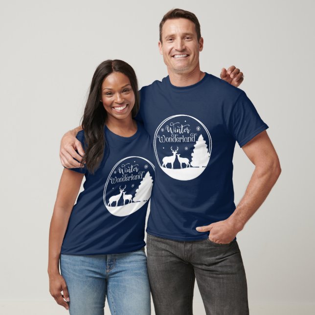 Camiseta Cena de Inverno com Veados e Neve (Unissex)