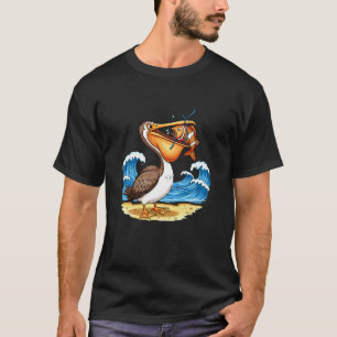 Camiseta Cena de Ondas na Praia com Pelicano Pescando