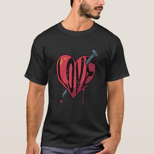Camiseta Cena do Coração Gótico de Amor Emo Separação Trist (Frente)