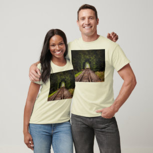 Camiseta Cenário bonito verde Railway