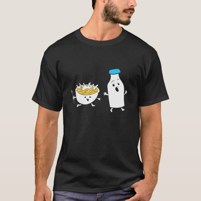 Camiseta Cereais Que Perseguem Leite Cornflakes Cereal De C (Frente)