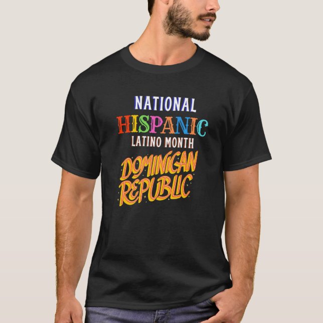 Camiseta Cerimônia Hispânica Mês de Orgulho Latim Ami (Frente)