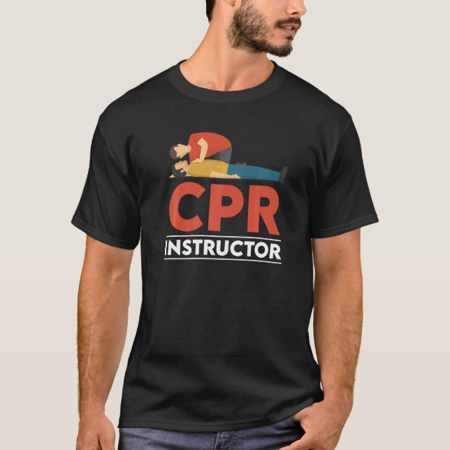 Camiseta Certified CPR Instructor Outfit First Aid AED Trai (Frente)