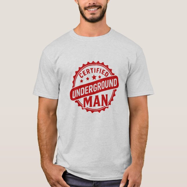 Camiseta Certified Underground Man Fyodor Dostoevsky Mug (Frente)