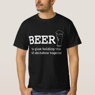 Camiseta Cerveja a cola segurando este show de merda de 202