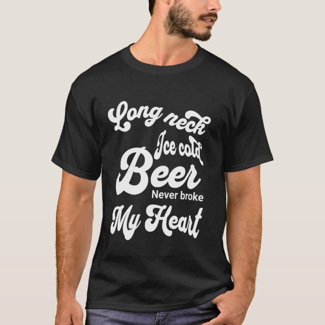 Camiseta Cerveja Gelada de Pescoço Longo Nunca Quebrou Meu  (Frente)