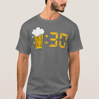 Camiseta Cerveja Trinta Divertido Bebendo Hora Feliz Hora d