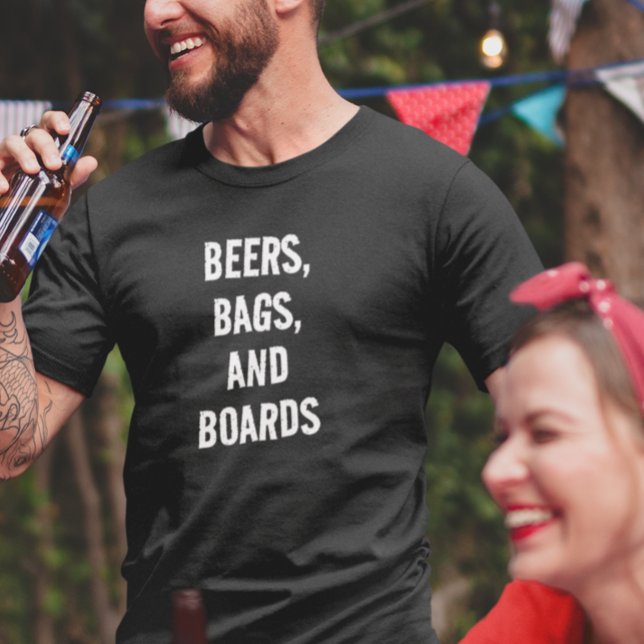 Camiseta Cervejas Sacolas e Tábuas Jogo Cornhole (Criador carregado)
