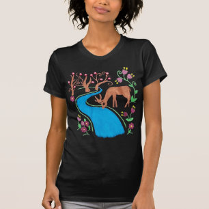 Camiseta Cervo aquarela caprichoso junto ao rio
