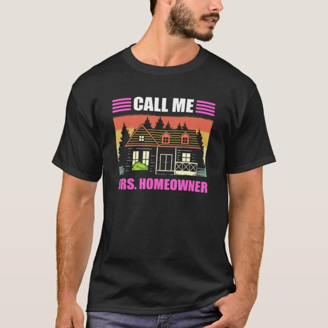 Camiseta Chame-me de Sra. Homeowner Festa (Frente)