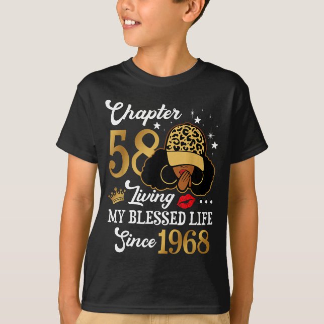 Camiseta Chapter 58 Living My Blessed Life Since 1968 Afro  (Frente)