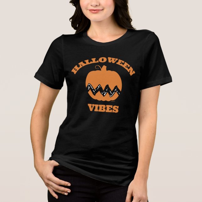 Camiseta Charlie Brown Orange Pumpkin | Halloween Vibes (Frente)