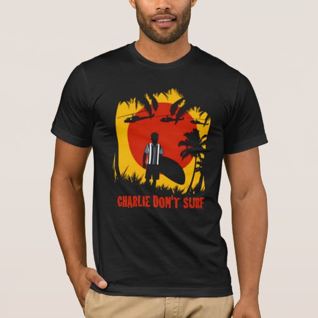 CAMISETA CHARLIE NÃO SURF SPOOF TEE (Frente)
