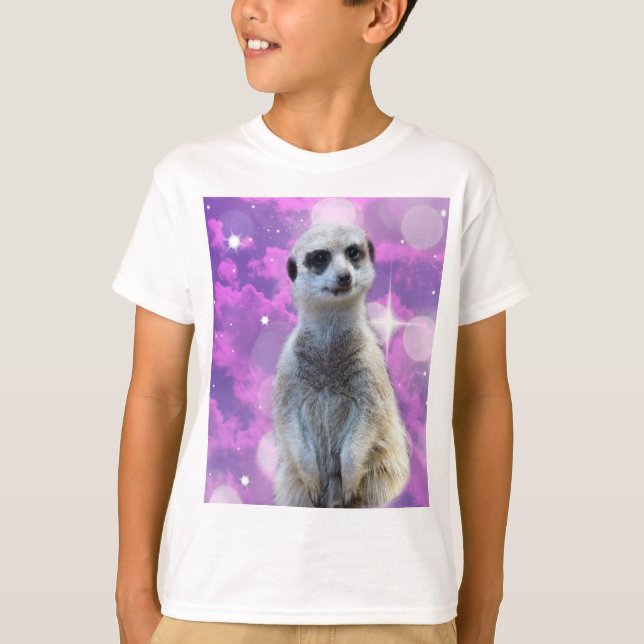 Camiseta Charme Shimmering: Meerkat no fundo do livro rosa (Frente)