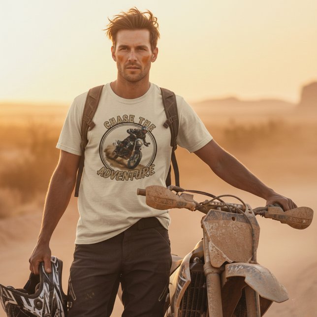 Camiseta Chase The Adventure | Retro Dual-Sport Motorcycle (Criador carregado)
