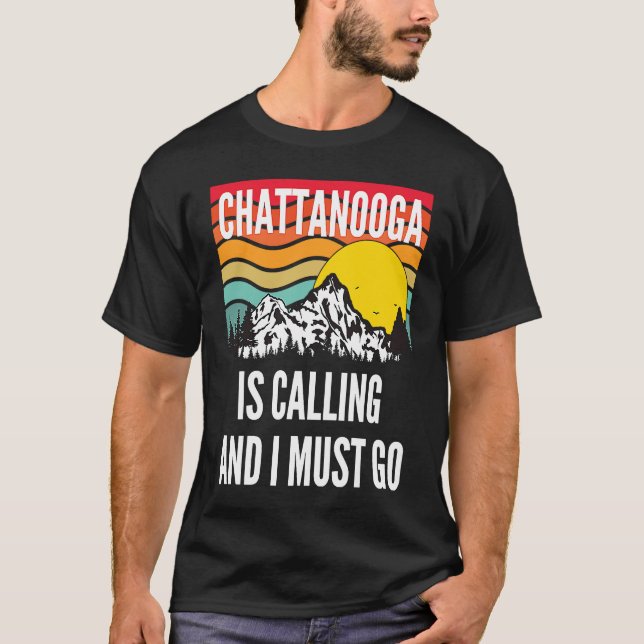 Camiseta Chattanooga Is Calling And I Must Go, Wavy Sunset  (Frente)