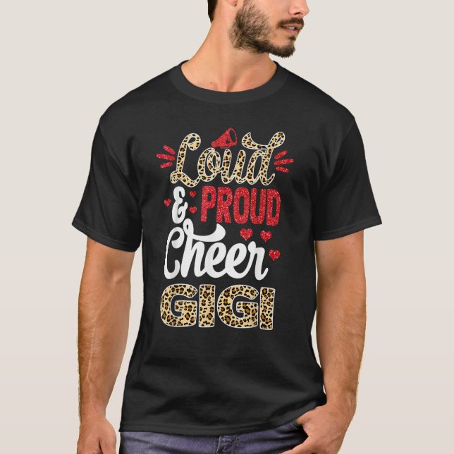 Camiseta Cheer Gigi Biggest Fan Leopard Print And Pom Pom (Frente)