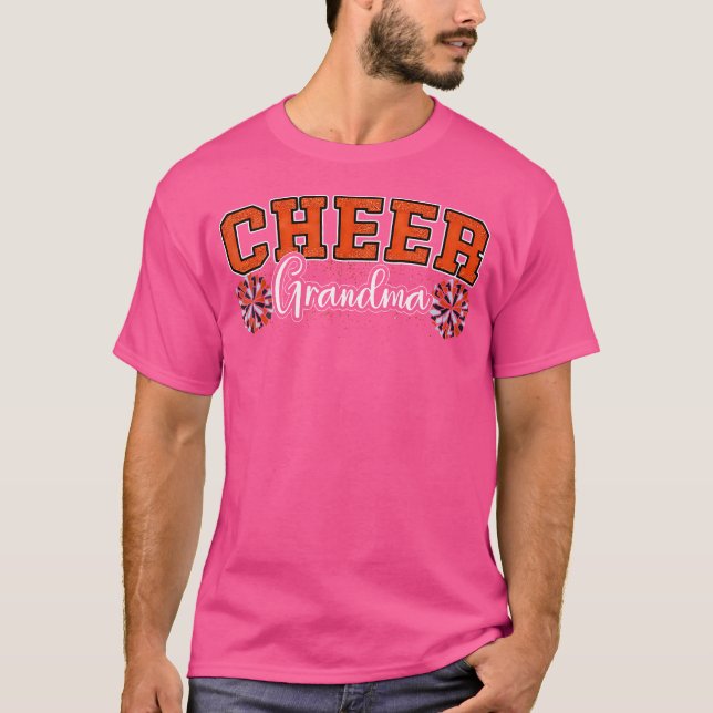 Camiseta Cheer Grandma My Favorite Cheerleader Calls Me G-M (Frente)