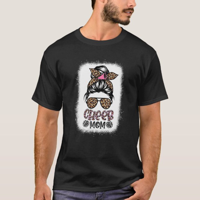 Camiseta Cheer Mãe Leopard Messy Bun Cheerleader Sangrado M (Frente)