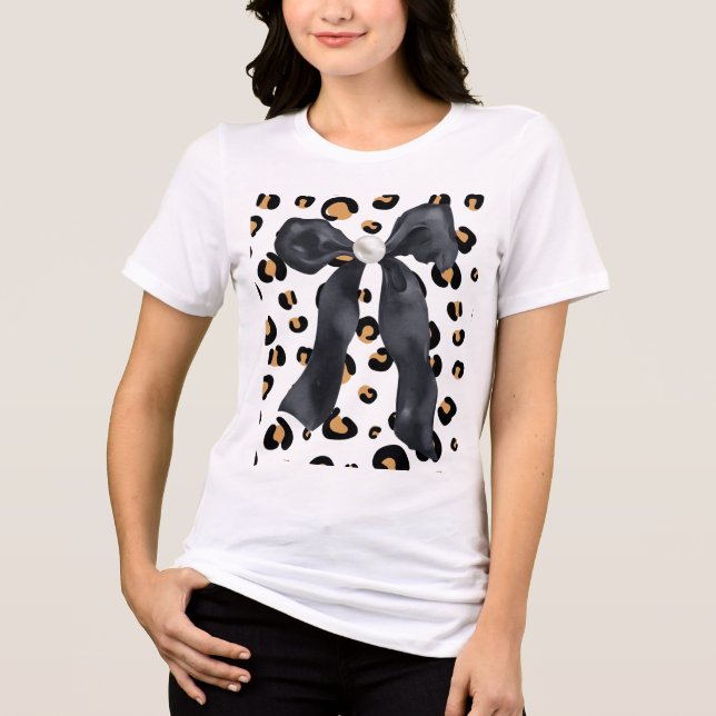 Camiseta Cheetah with a Bow (Frente)