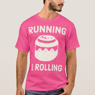 Camiseta Chef de pastelaria correndo e rolando cinamão