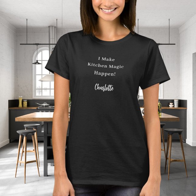 Camiseta Chef preto — magia da cozinha branca (Criador carregado)