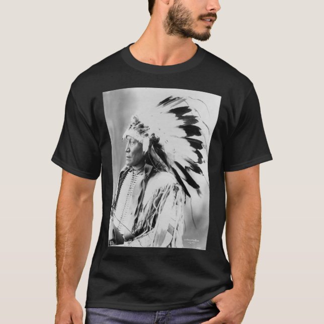 Camiseta Chefe Hollow Horn Bear (Frente)