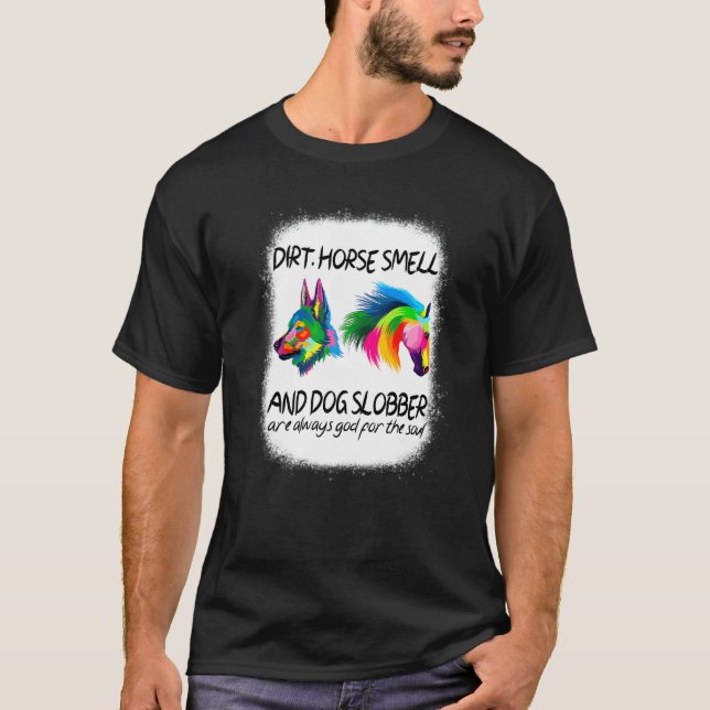 Camiseta Cheiro de Cavalo e Baba de Cachorro na Terra (Frente)