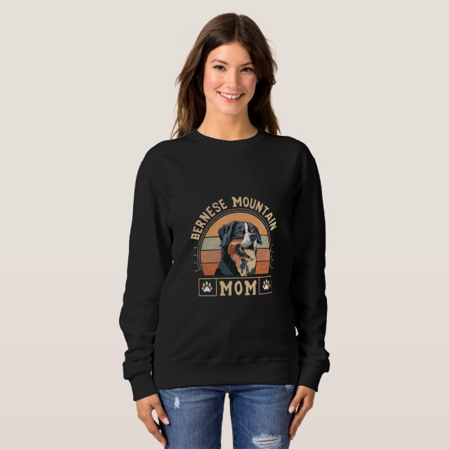 Camiseta Cherish Your Love: Bernese Mountain Dog Mãe (Frente Completa)