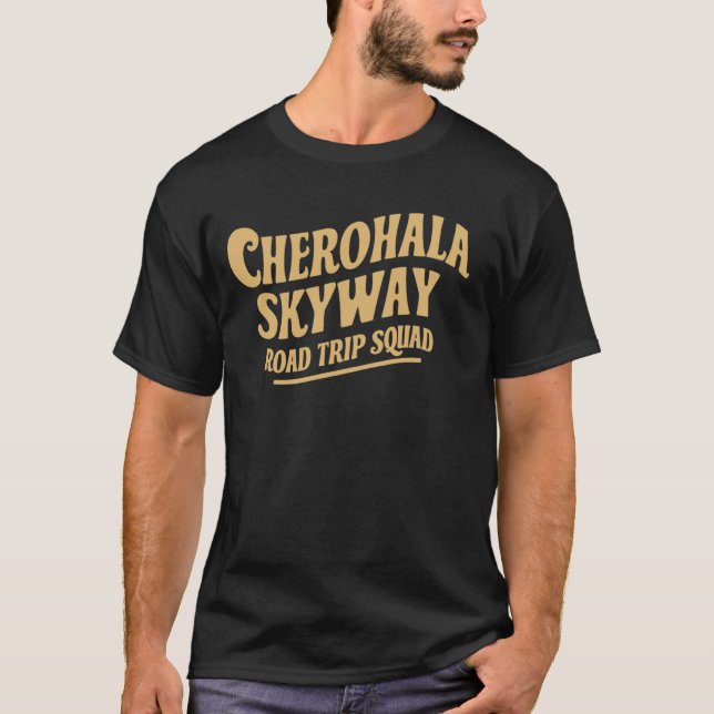 Camiseta Cherohala Skyway Road Trip Squad Souvenir (Frente)