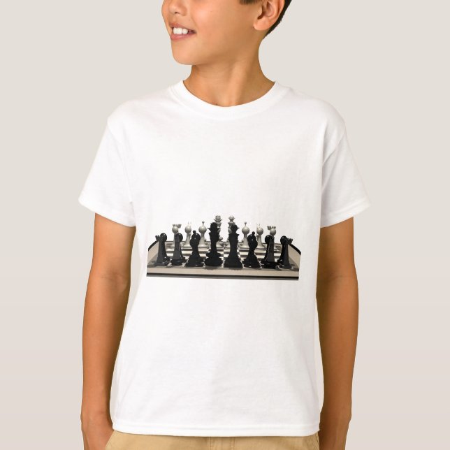 Camiseta Chessboard com peças de xadrez: (Frente)