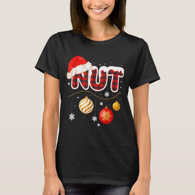 Camiseta Chest Nuts Christmas Matching Couple Chestnuts  (Frente)