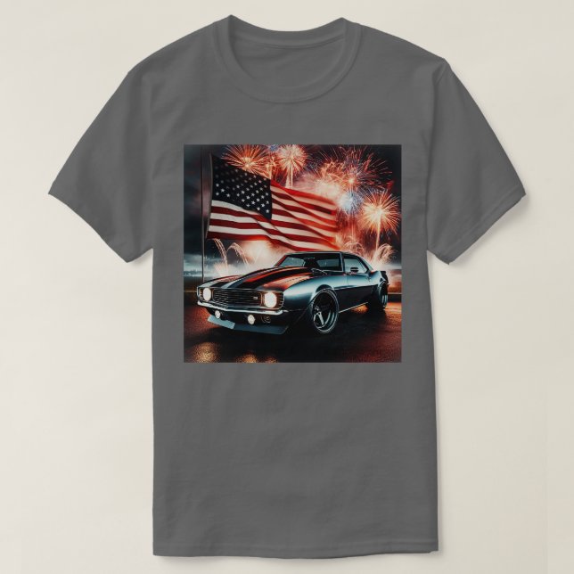 Camiseta Chevrolet Camaro e a bandeira americana por Gas Au (Frente do Design)