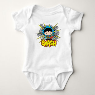 Camiseta Chibi Super-Homem Esmagando Pela Parede De Brick