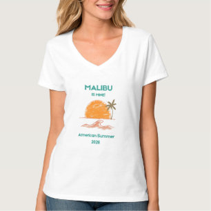 Camiseta Chic Malibu É Minha Verão Americano 2026