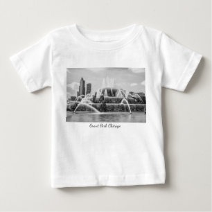 Camiseta Chicago Buckingham Grayscale Baby T Shirt