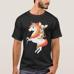 Camiseta Chihuahua dirigindo no Unicórnio Cachorro Engraç