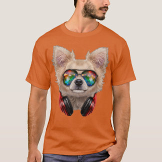 Camiseta Chihuahua Dog como DJ vestindo o Espaço Sunglass e